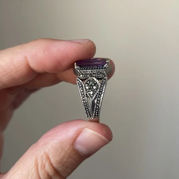 NFS 💖e t s y💖sterling amethyst ring - Picture 4 of 7